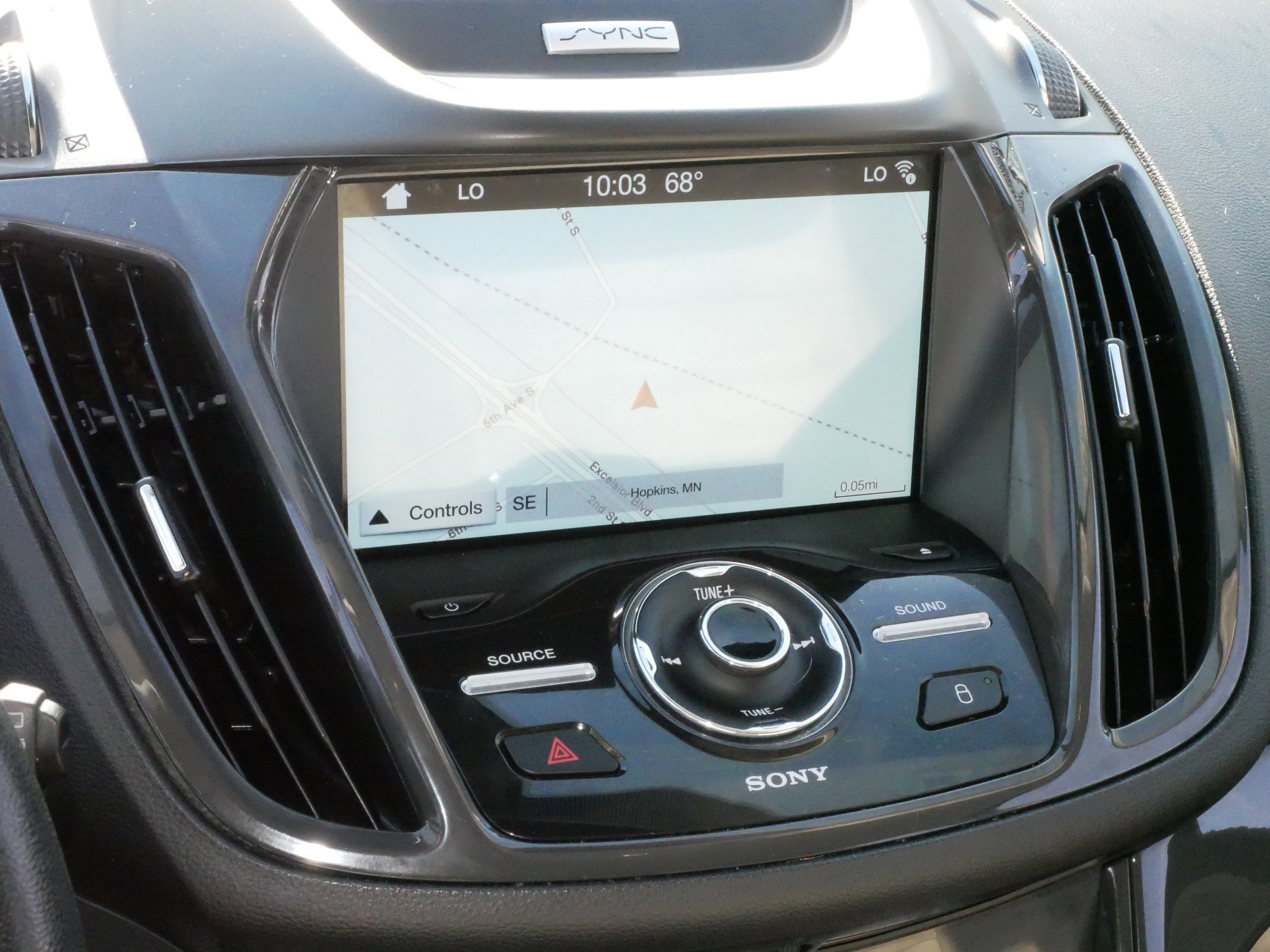 2016 Ford Escape Titanium photo 17