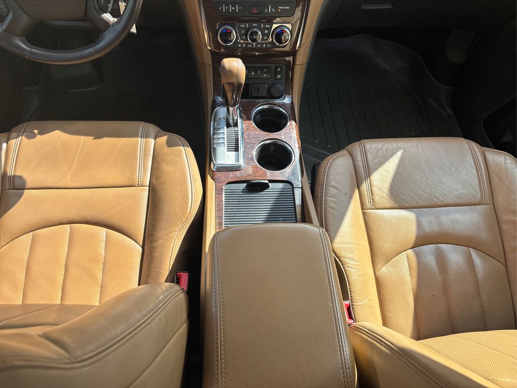 2017 Buick Enclave Leather photo 18