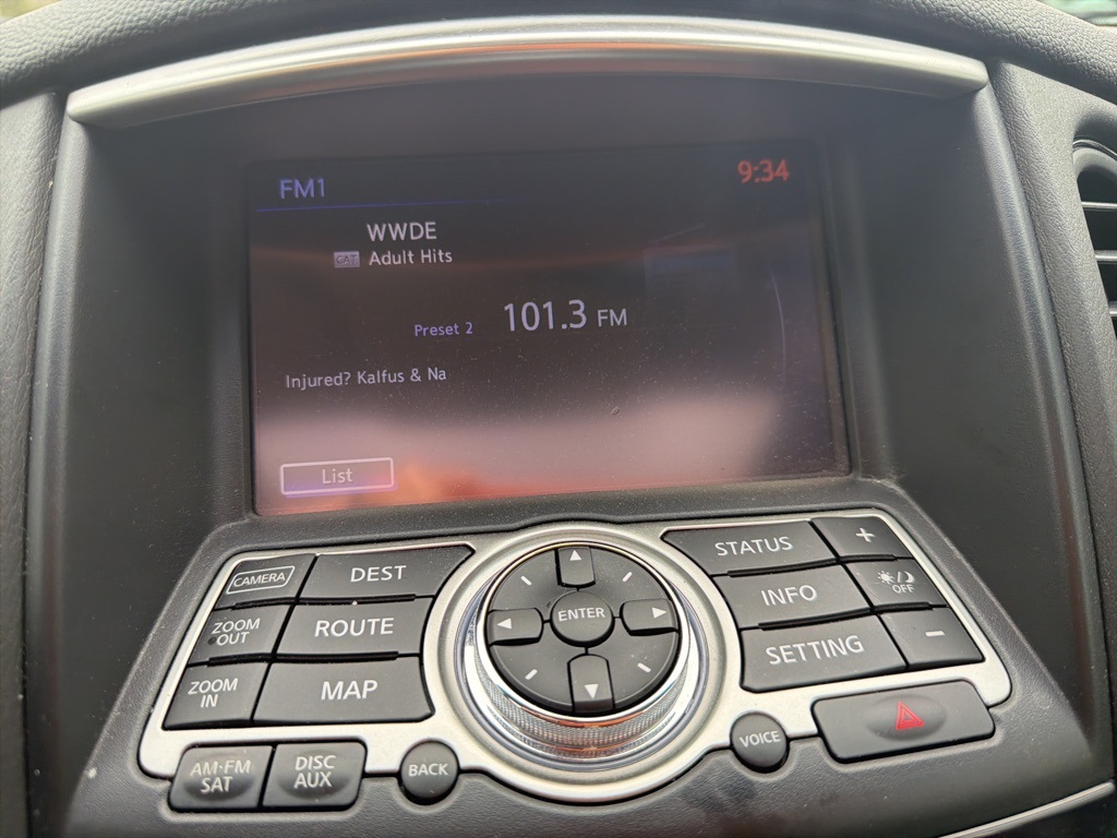 2017 Infiniti QX50 Premium photo 17