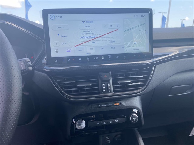 2025 Ford Escape Hybrid ST-Line photo 5