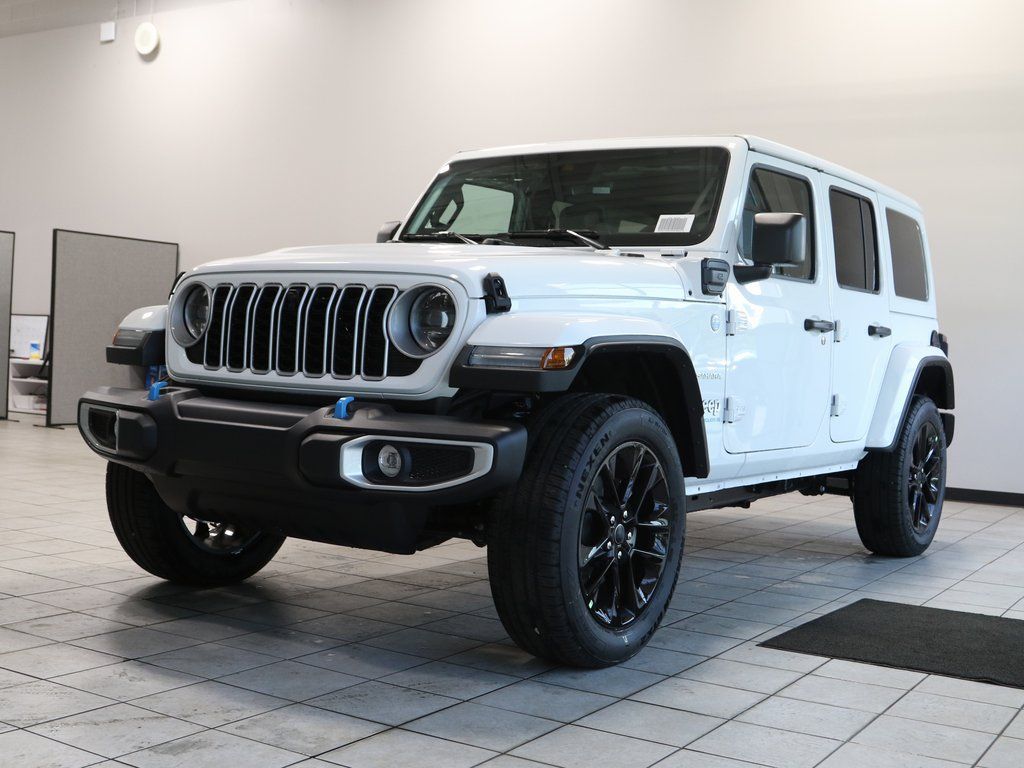 2024 Jeep Wrangler Sahara 4xe photo 3
