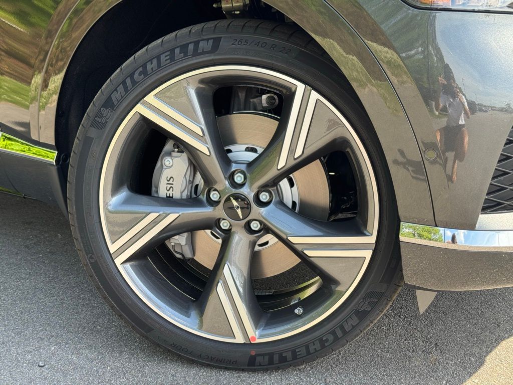 2025 Genesis GV80 3.5T Prestige photo 3