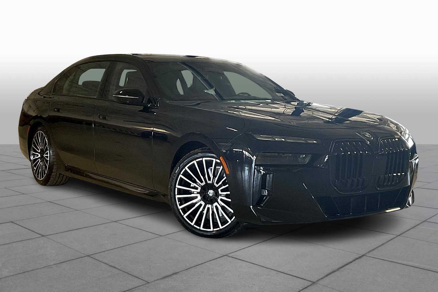 2025 Bmw 760i xDrive photo 2