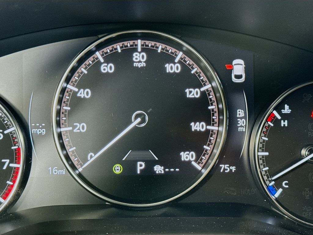 2025 Mazda CX-30 2.5 S Preferred photo 10