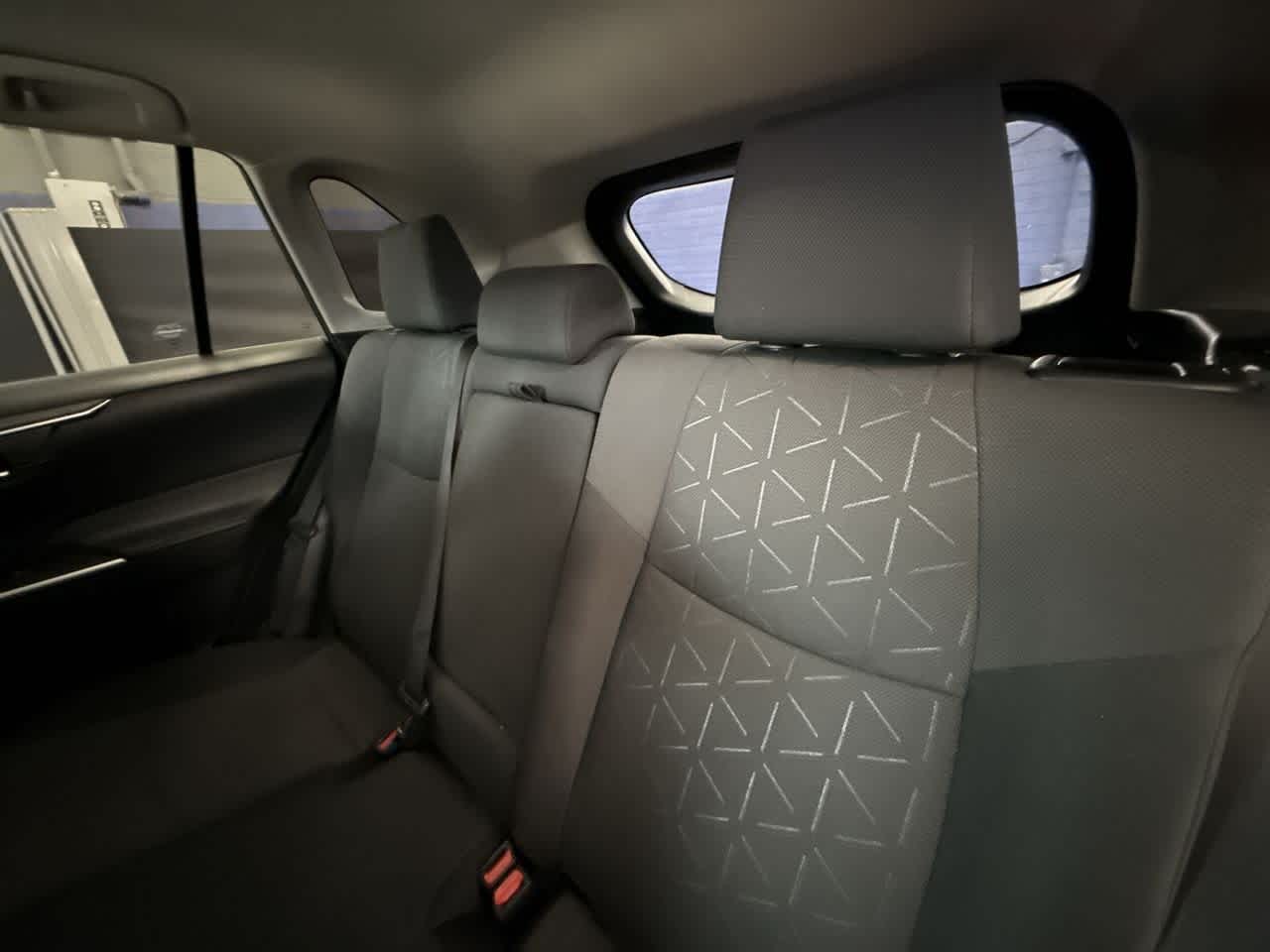 2023 Toyota RAV4 XLE photo 21
