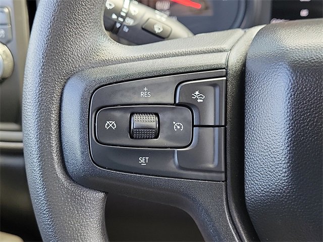 2025 Chevrolet Silverado 1500 Custom photo 8