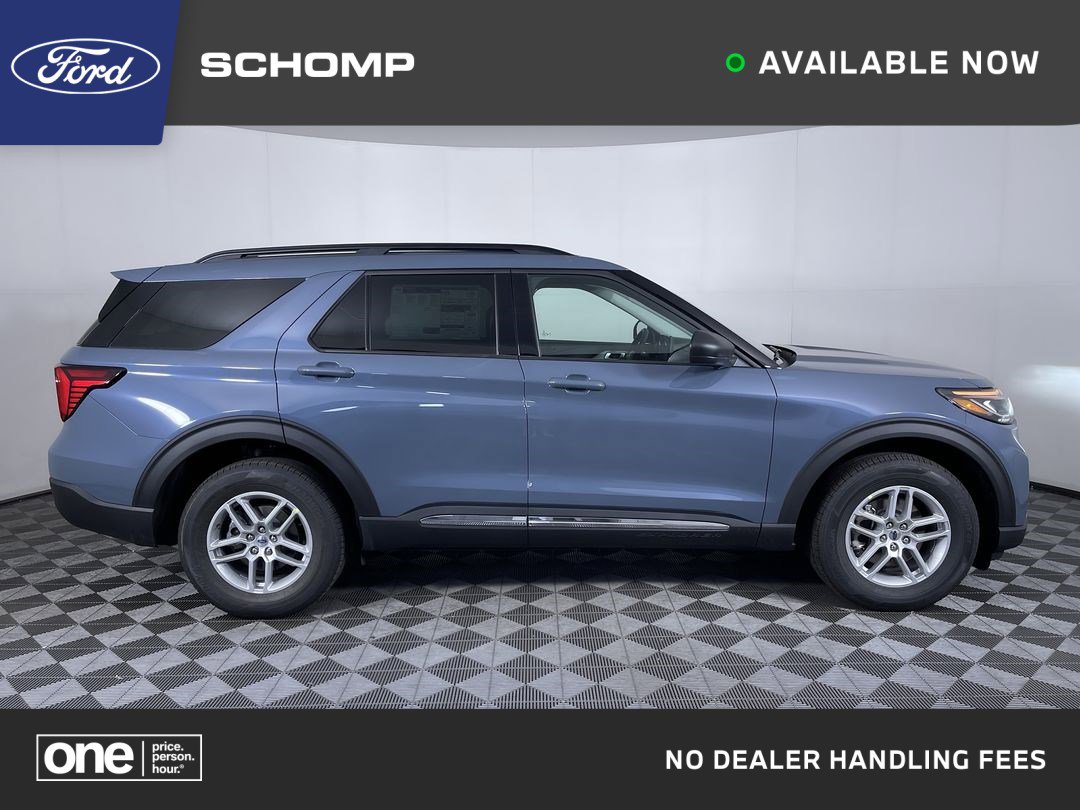 2025 Ford Explorer Active's photo