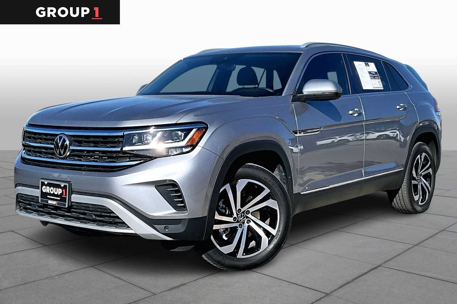 2022 Volkswagen Atlas Cross Sport SEL's photo