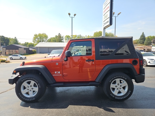 2009 Jeep Wrangler X photo 4