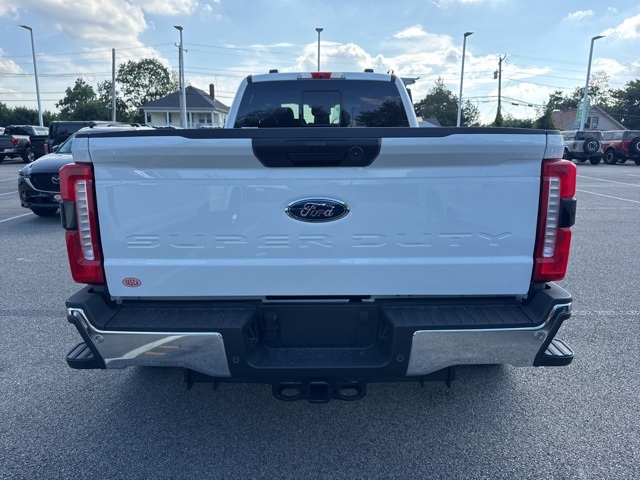 2025 Ford F-350 XL photo 4