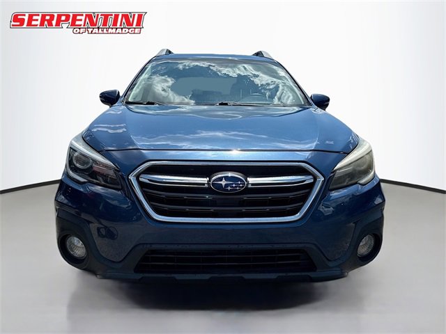 2019 Subaru Outback Limited photo 2