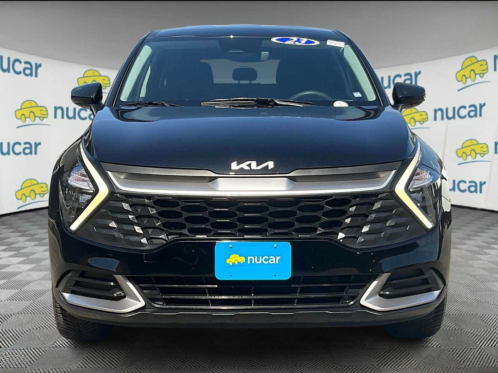 2023 Kia Sportage LX photo 2