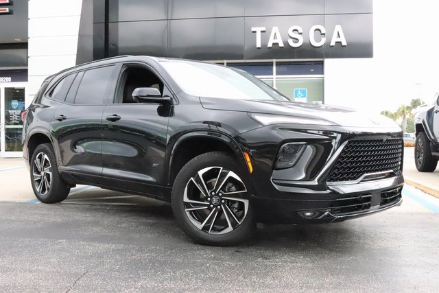 2025 Buick Enclave Sport Touring's photo