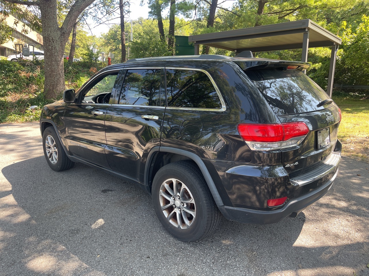 2014 Jeep Grand Cherokee Limited photo 2