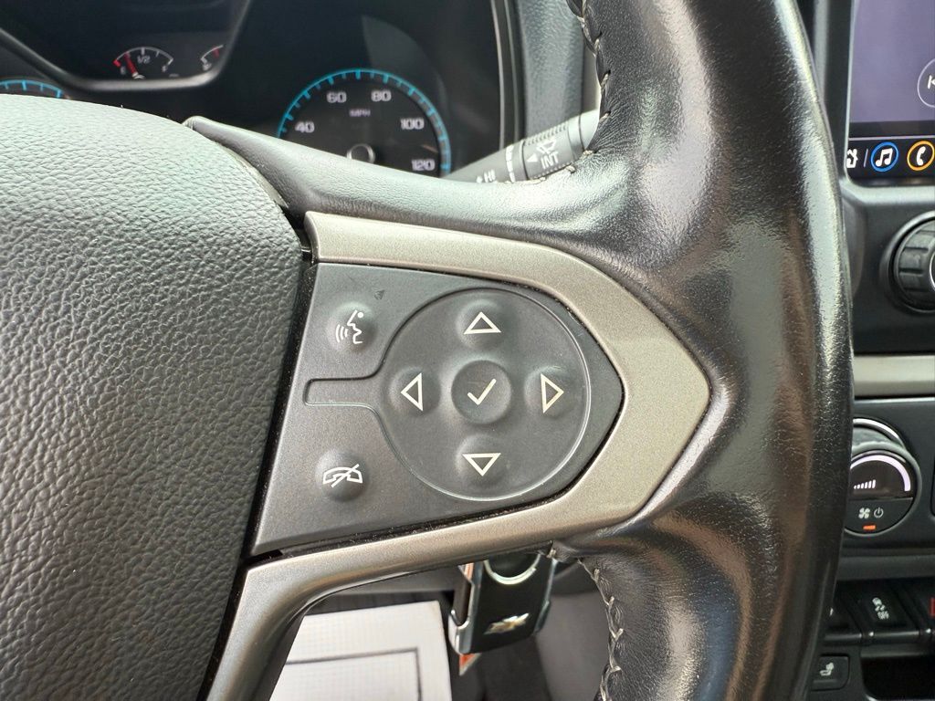 2020 Chevrolet Colorado Z71 photo 16