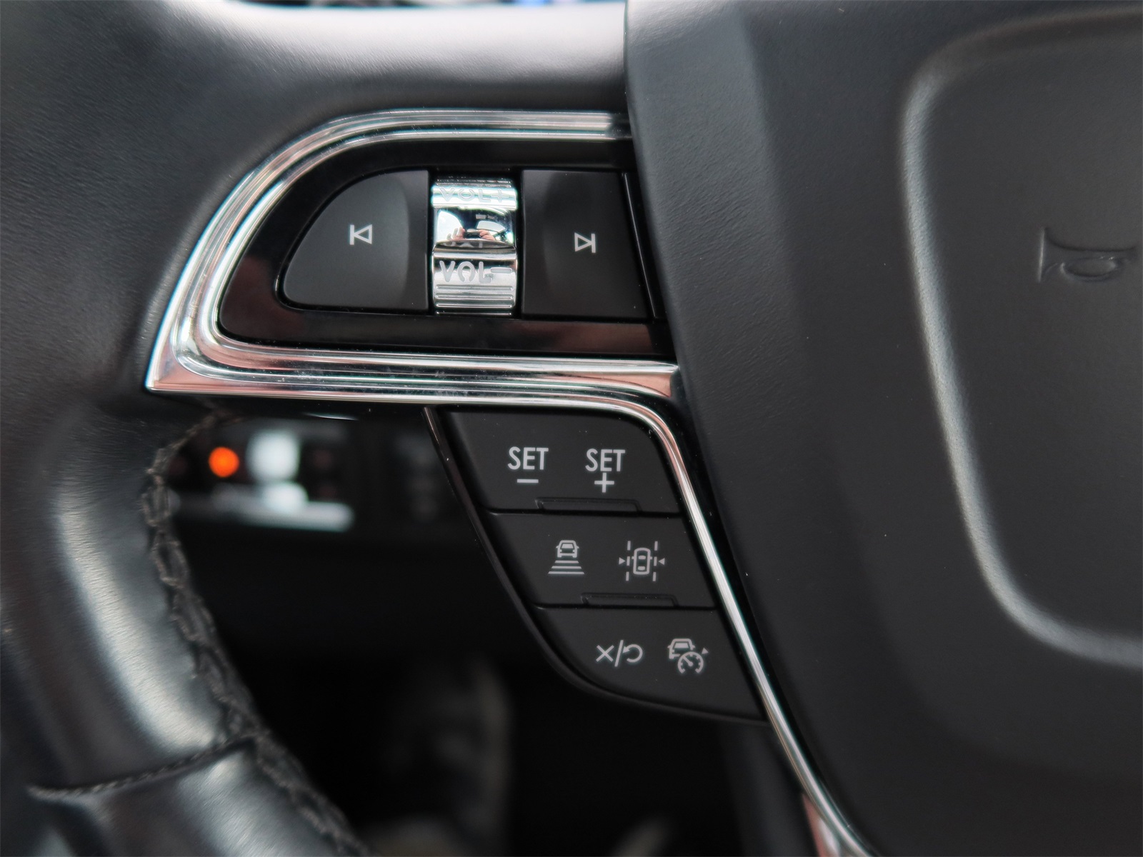 2023 Lincoln Navigator L Reserve photo 15