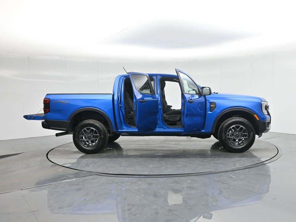 2024 Ford Ranger XLT photo 2