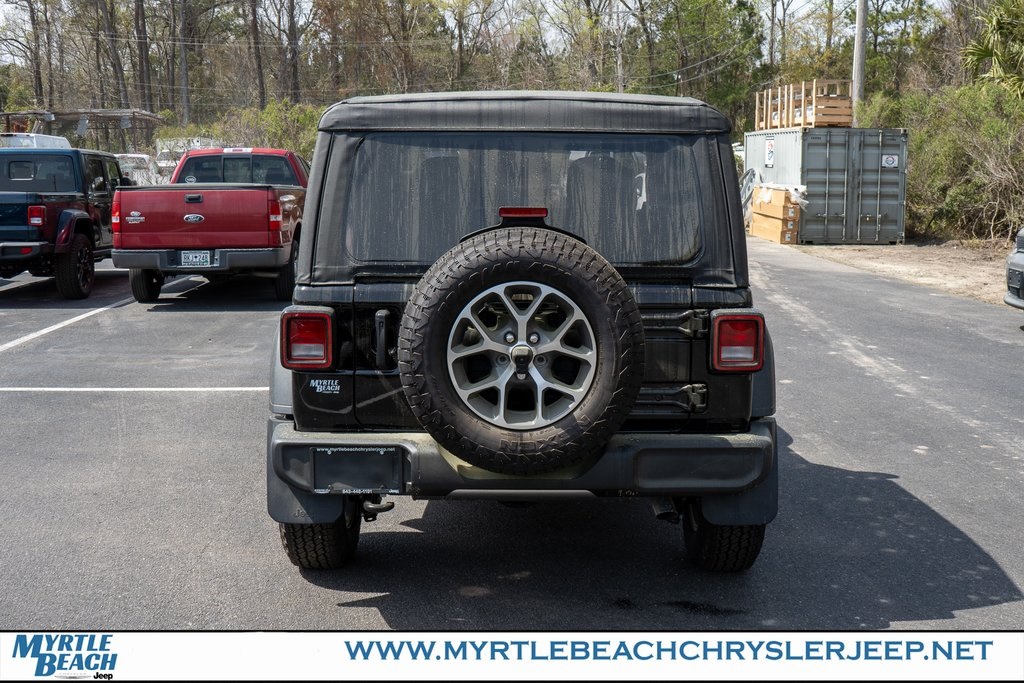 2025 Jeep Wrangler Sport S photo 4