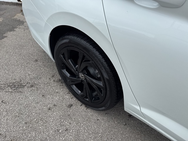 2025 Volkswagen Jetta 1.5T SE photo 4