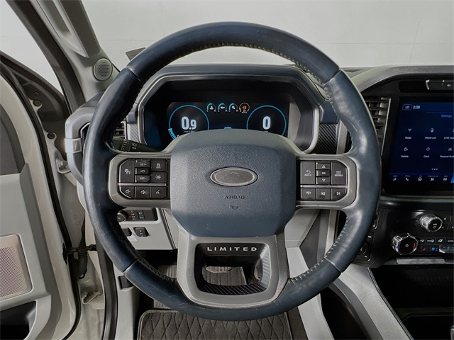 2022 Ford F-150 Limited photo 9