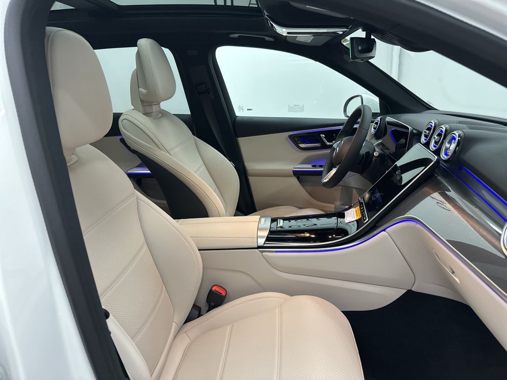 2026 Mercedes Benz GLC 300 4MATIC photo 26