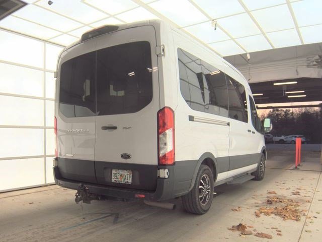 2022 Ford Transit Passenger XLT photo 2