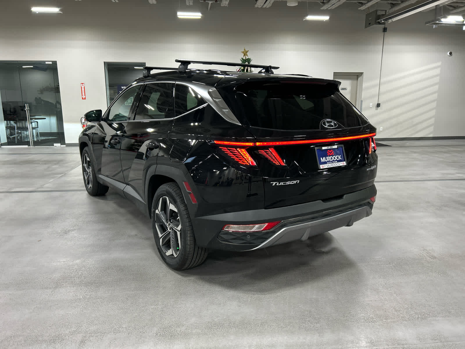 2024 Hyundai Tucson Hybrid Limited Sport photo 2