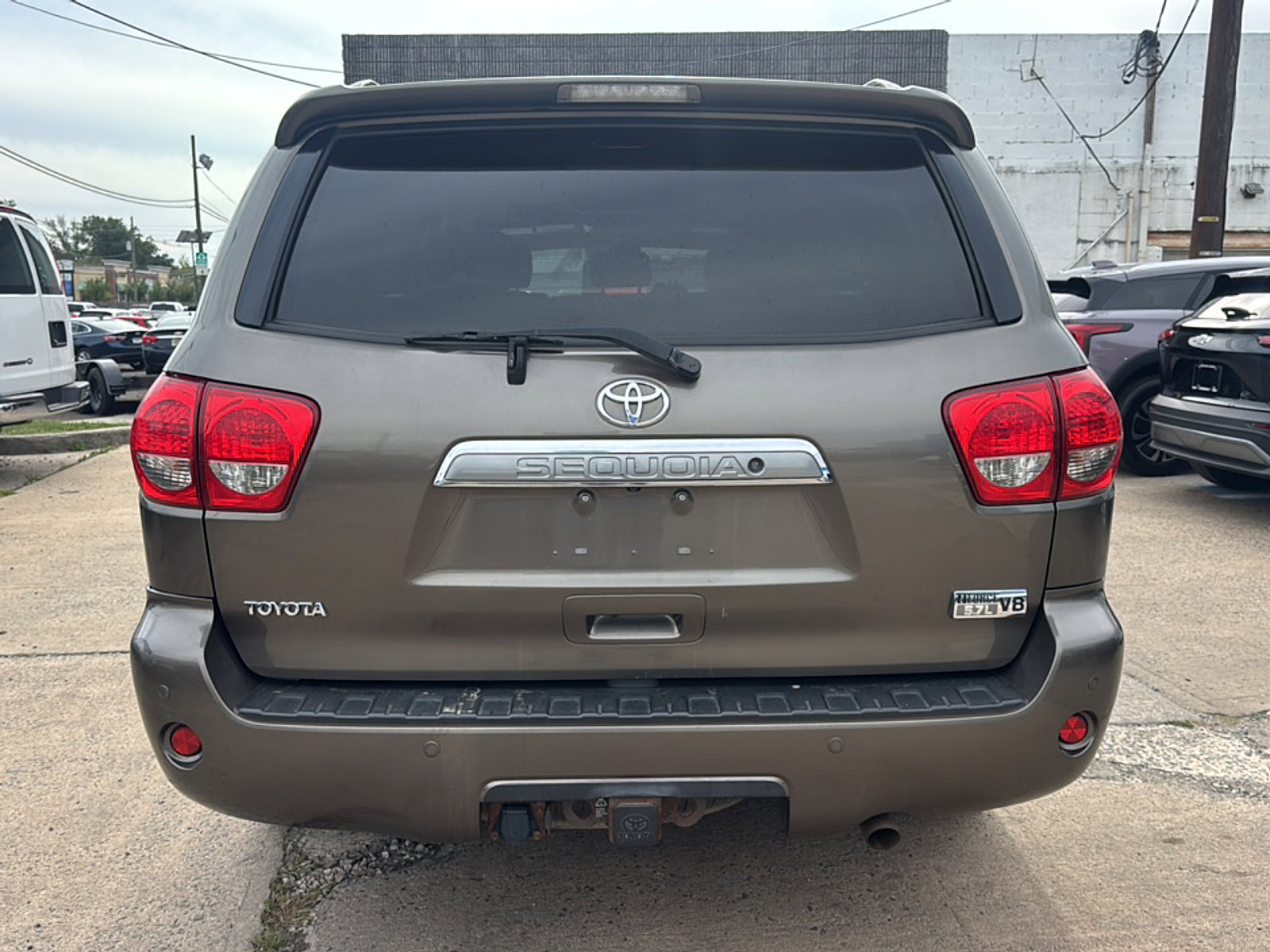 2008 Toyota Sequoia Limited photo 4