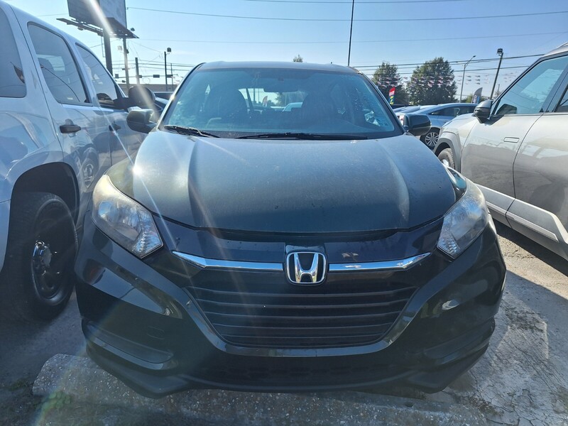 2016 Honda HR-V LX photo 2