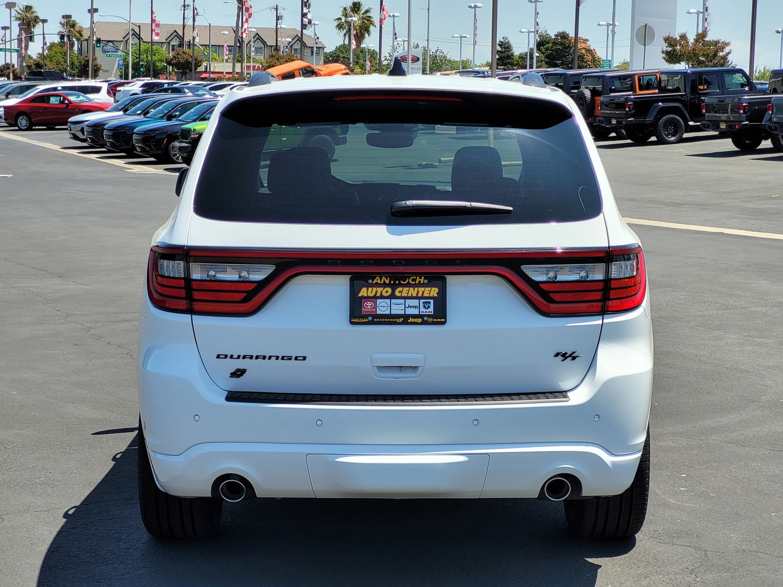 2025 Dodge Durango R/T Plus photo 4