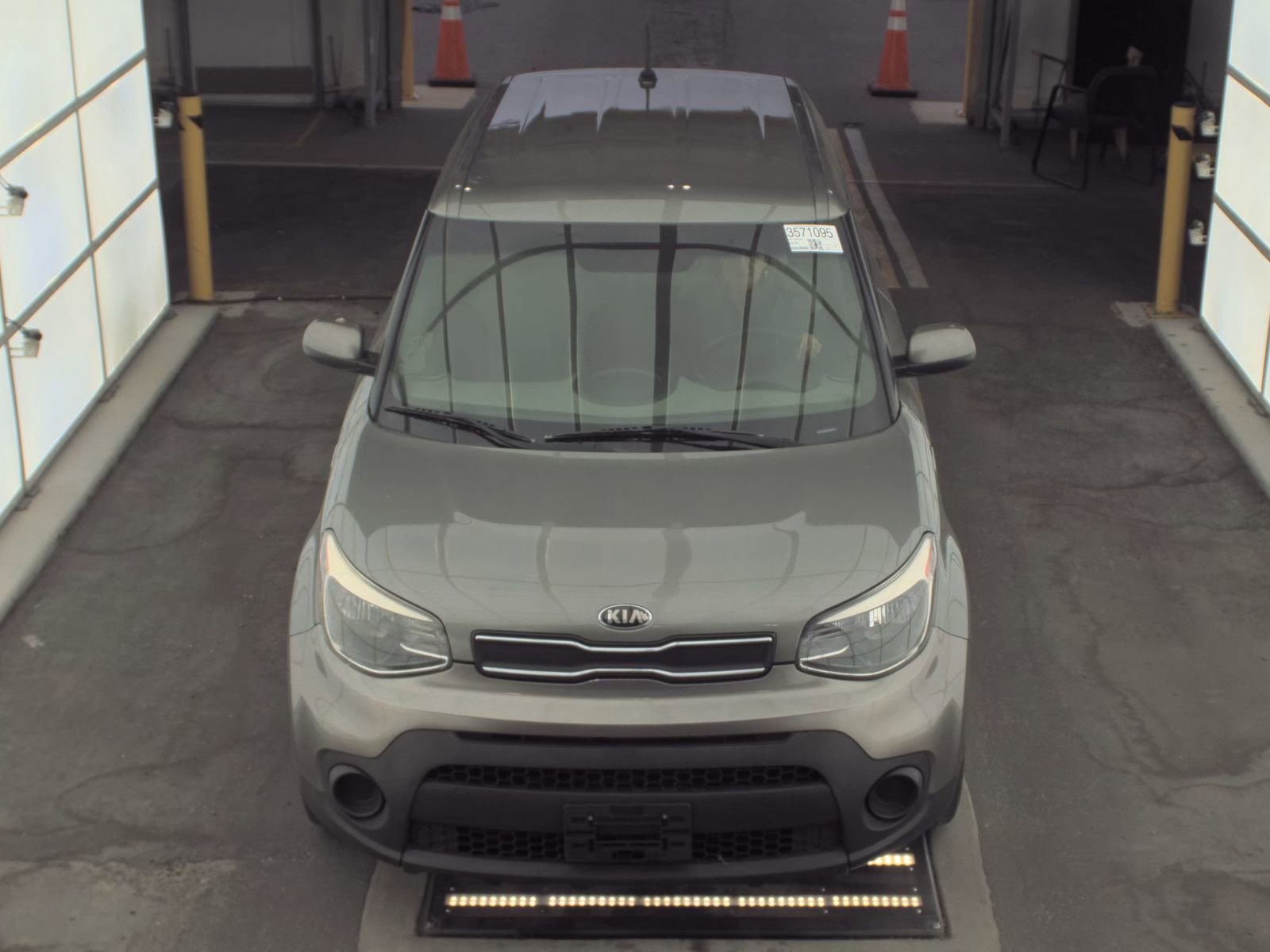 Used 2017 Kia Soul Base with VIN KNDJN2A21H7451250 for sale in Palmetto Bay, FL