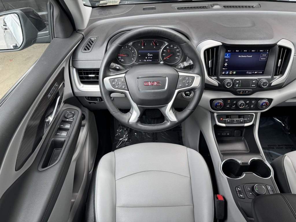 2024 Gmc Terrain SLT photo 16