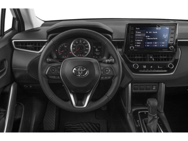 2022 Toyota Corolla Cross LE photo 7