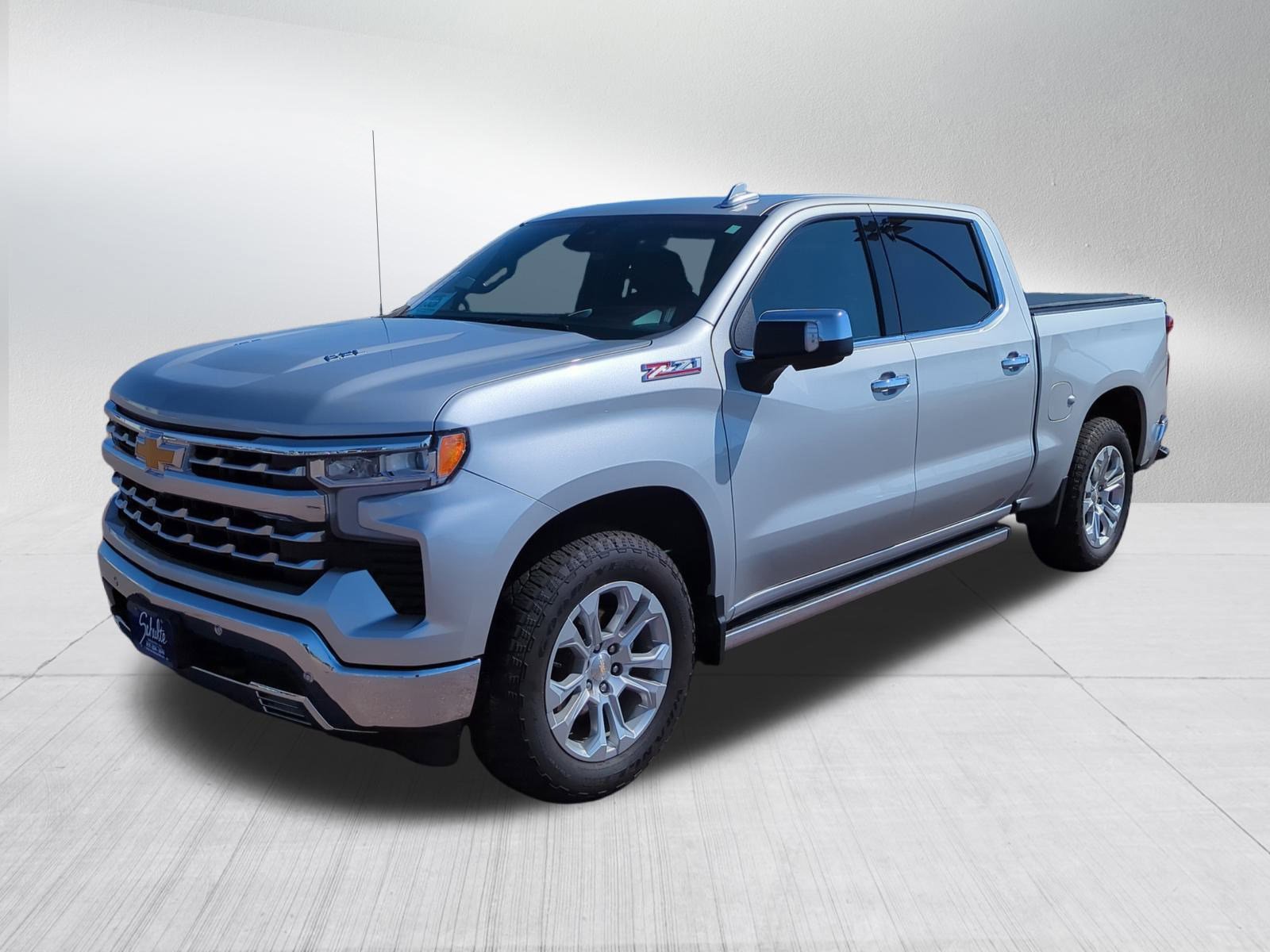 2022 Chevrolet Silverado 1500 LTZ photo 3