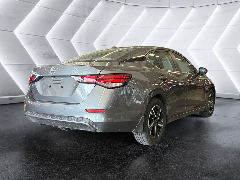 2025 Nissan Sentra SV photo 4