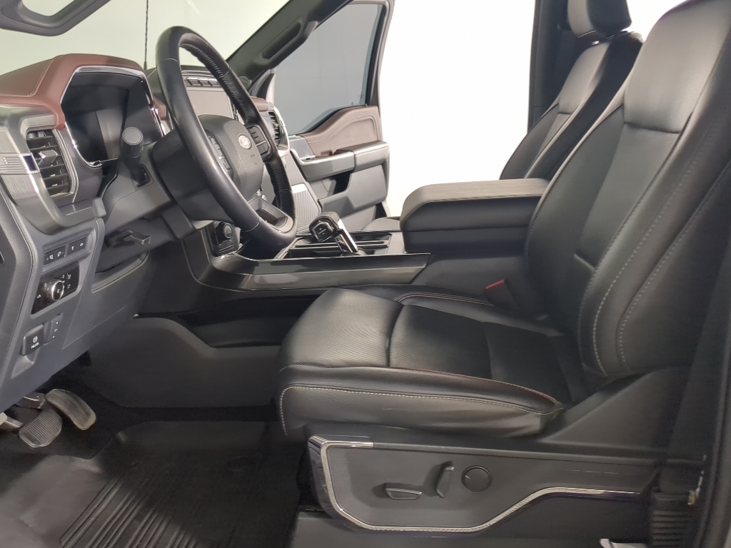2023 Ford F-150 Lariat photo 9