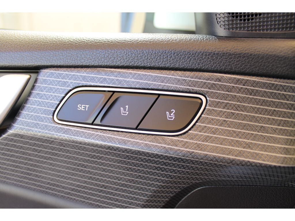 2025 Hyundai Palisade Limited photo 34