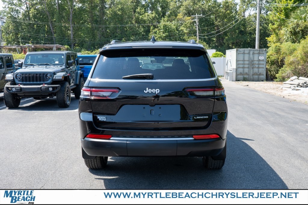 2025 Jeep Grand Cherokee Laredo X photo 4