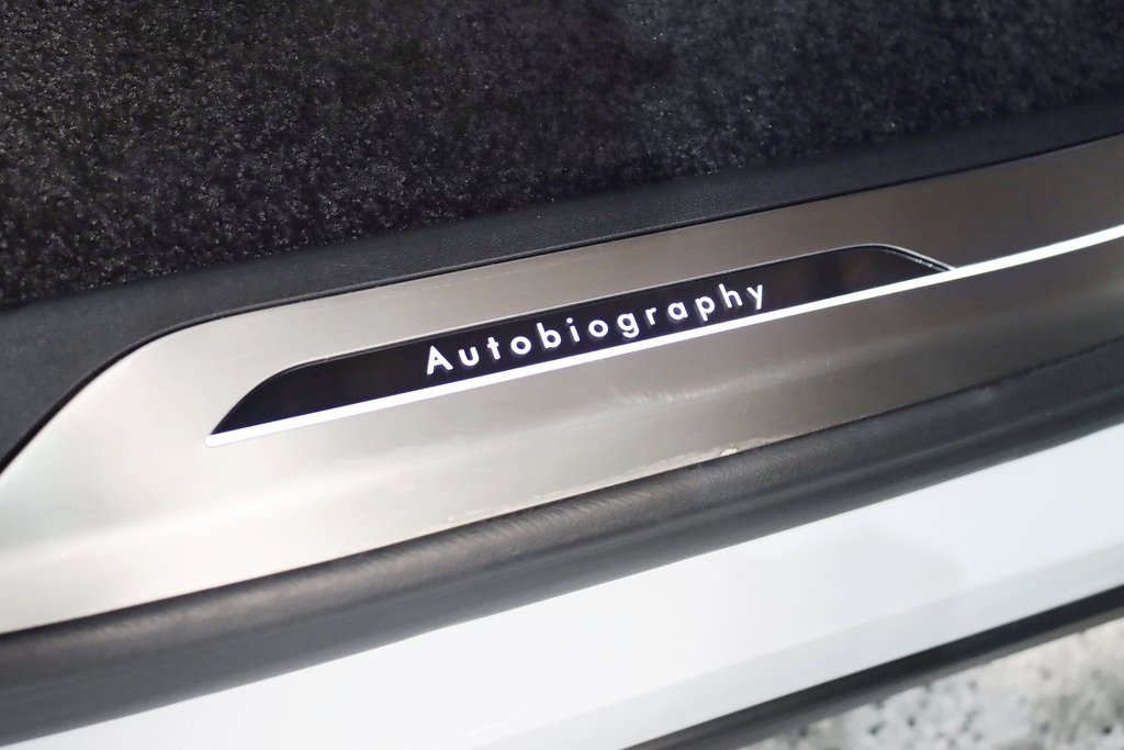2024 Land Rover Range Rover Autobiography photo 15