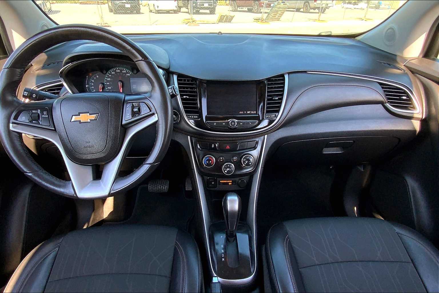 2022 Chevrolet Trax LT photo 14
