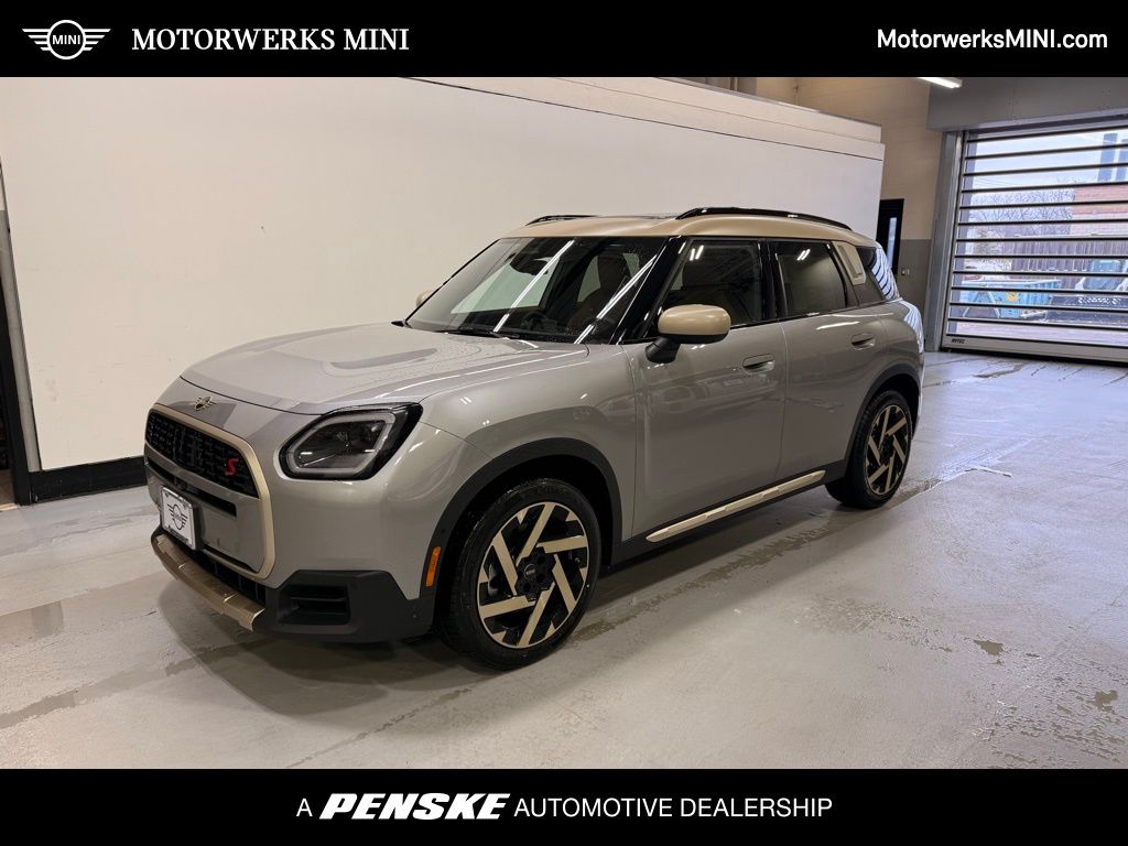 2026 MINI Countryman S's photo