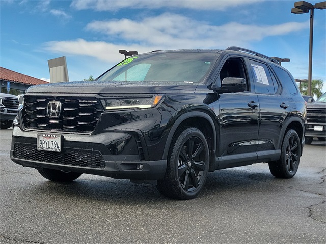 2025 Honda Pilot Black Edition photo 3