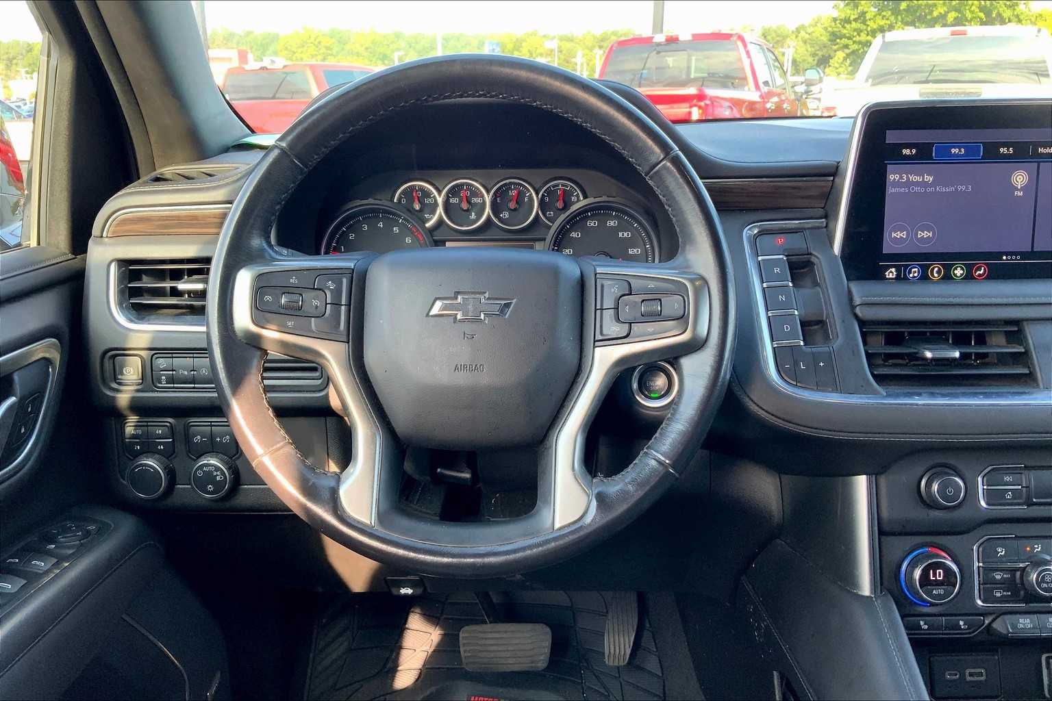 2021 Chevrolet Tahoe Z71 photo 5