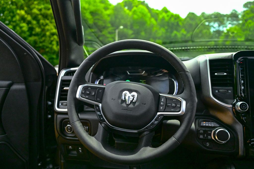 2025 Ram 1500 Big Horn Lone Star photo 13