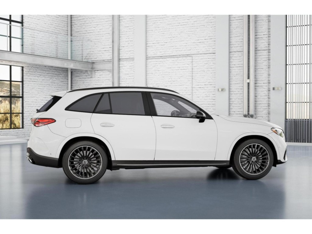 2026 Mercedes Benz GLC 300 photo 16