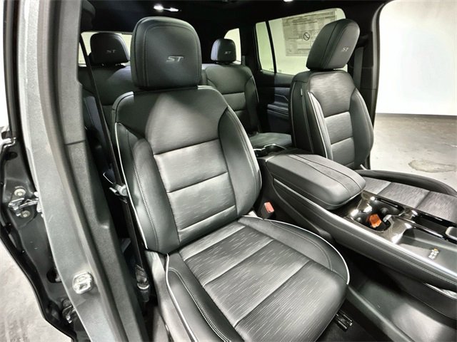 2026 Buick Enclave Sport Touring photo 22