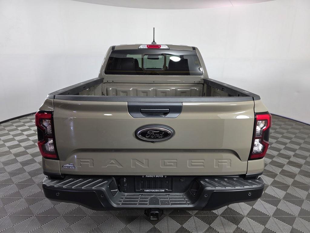 2025 Ford Ranger Lariat photo 2