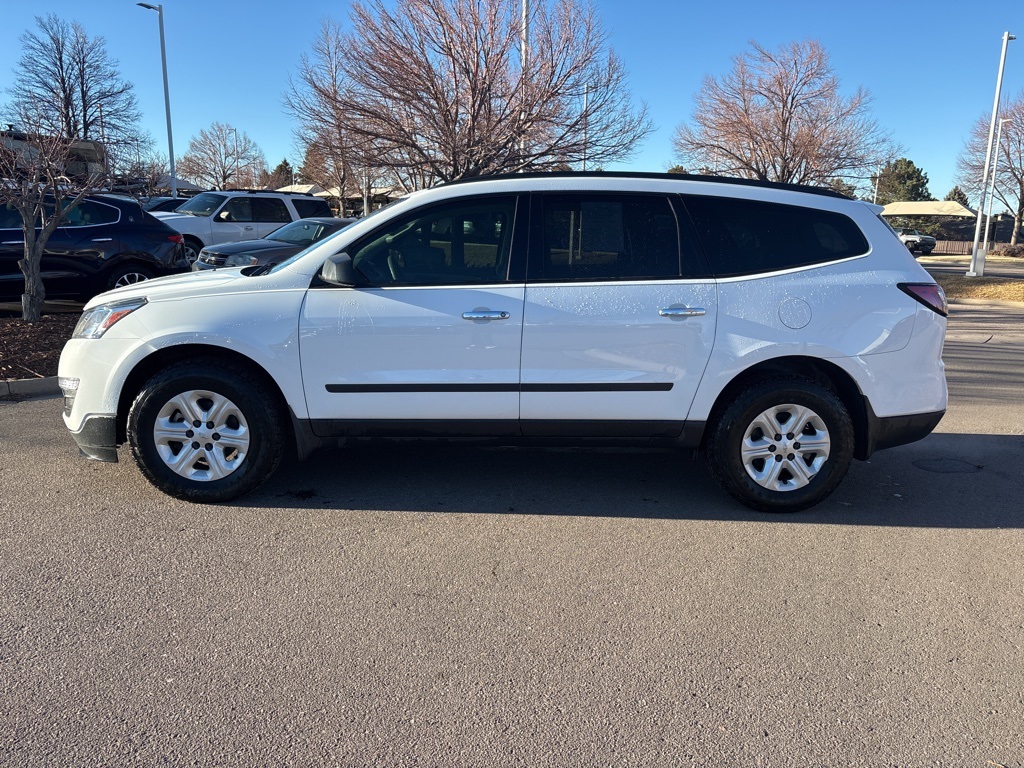 Used 2017 Chevrolet Traverse LS with VIN 1GNKVFED1HJ183933 for sale in Loveland, CO