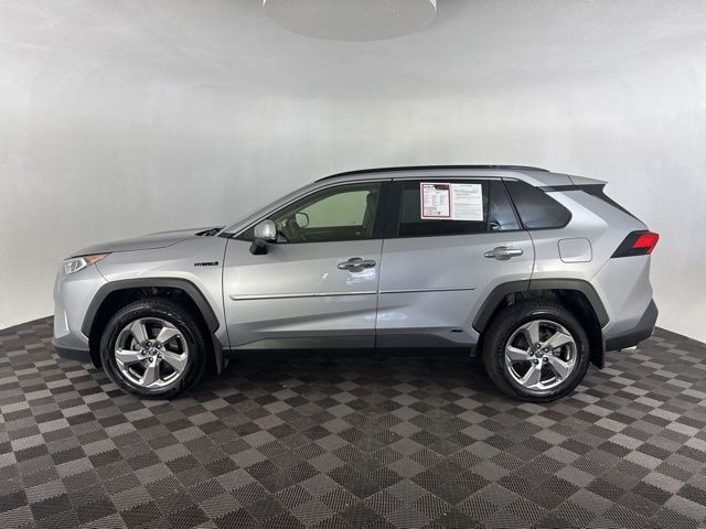 2020 Toyota RAV4 Hybrid Limited photo 3