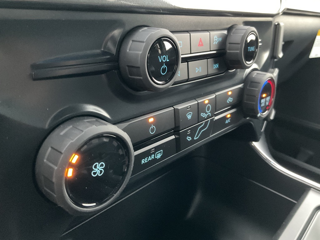 2025 Ford F-150 STX photo 3